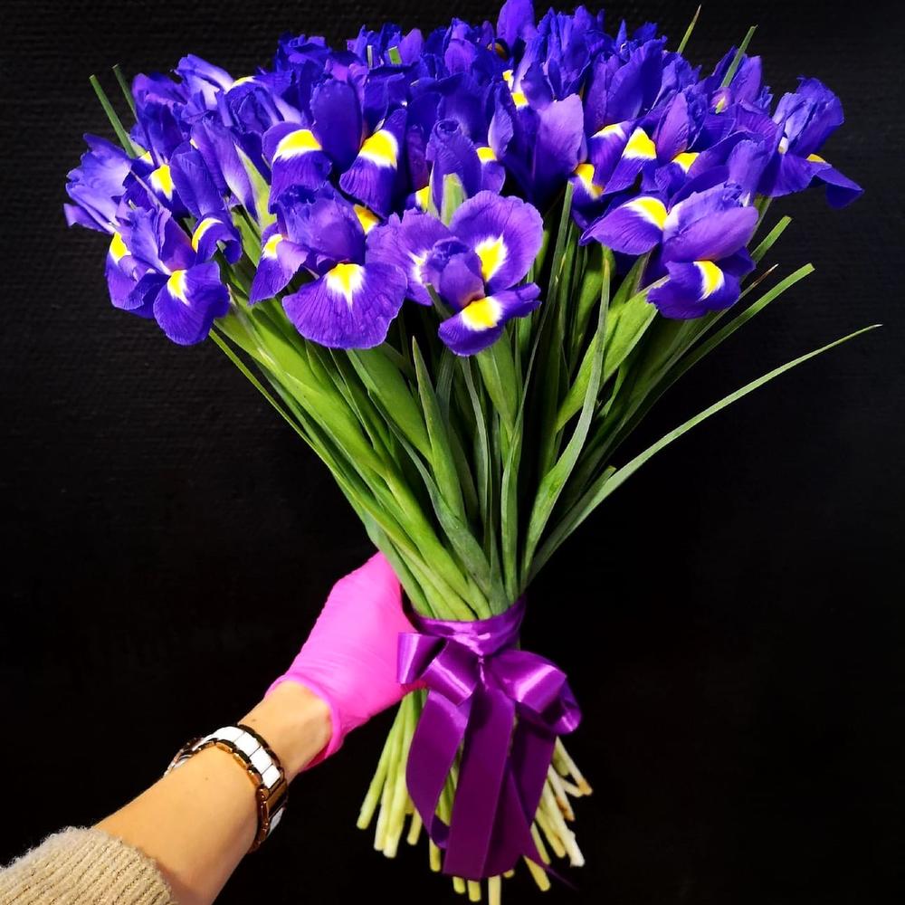Монобукет из ирисов 