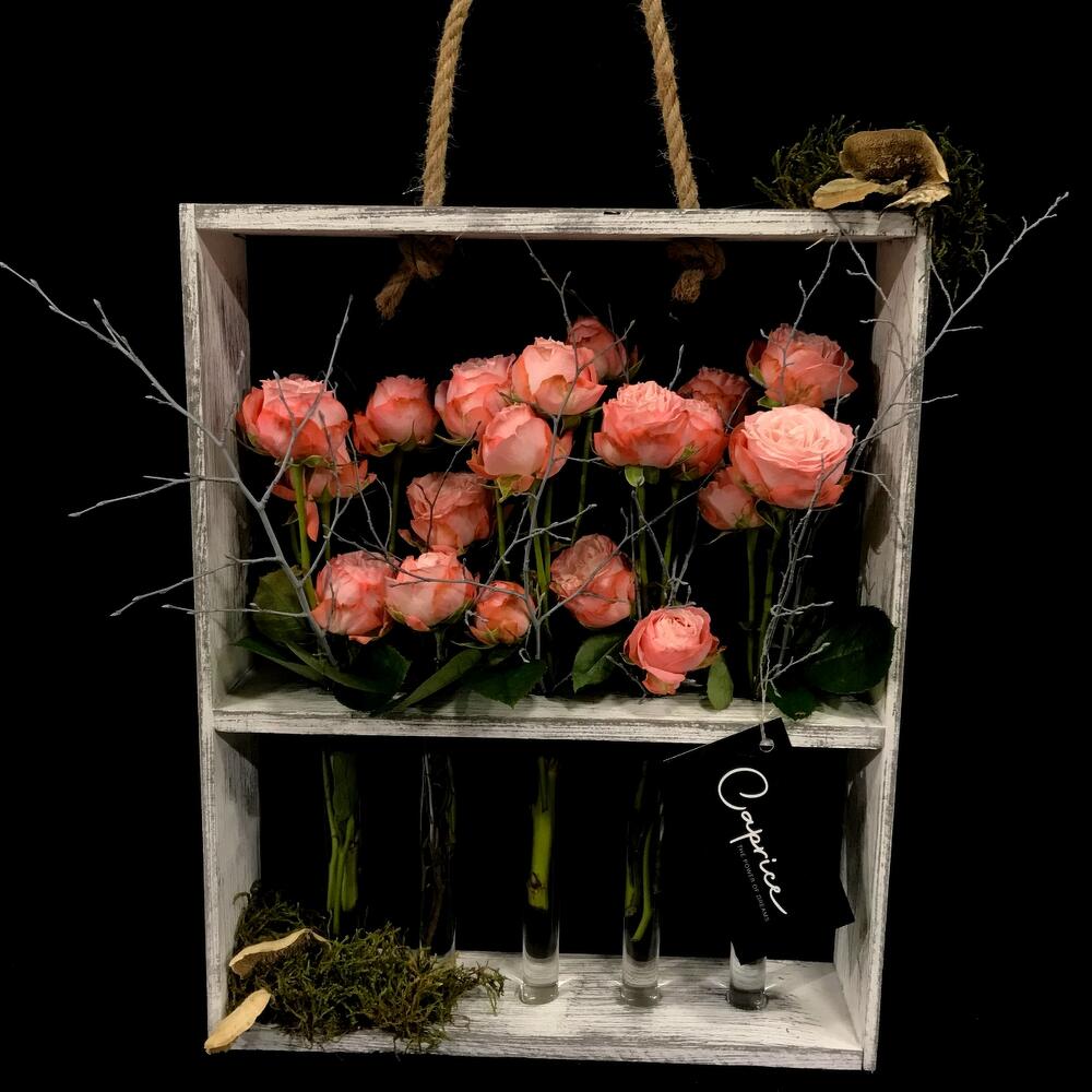 Цветы в вазе 5 штук