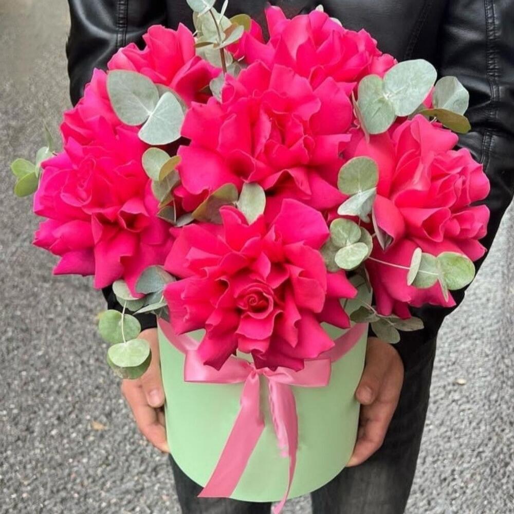 Цветы в коробке